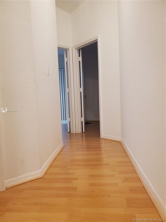 Недавно арендовано: $1,900 (3 спален, 2 ванн, 1550 Квадратных фут)