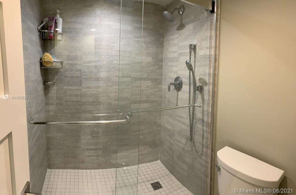 Недавно арендовано: $2,650 (3 спален, 2 ванн, 1620 Квадратных фут)