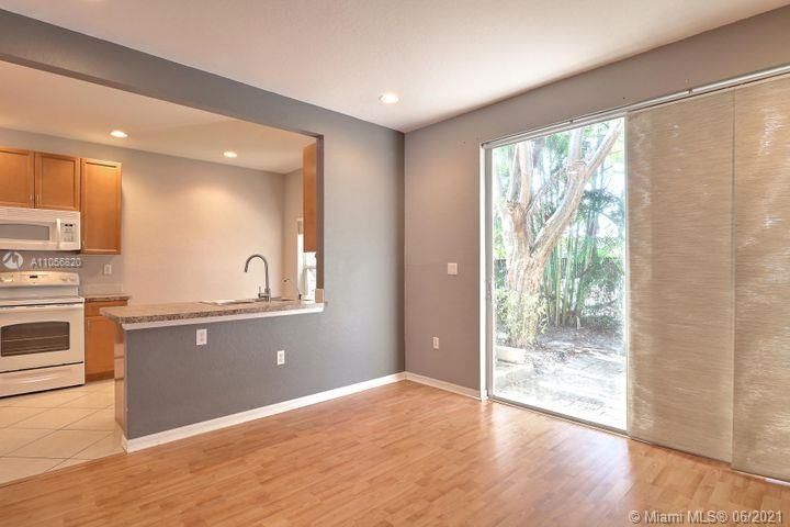 Recently Rented: $2,350 (3 beds, 2 baths, 1523 Square Feet)