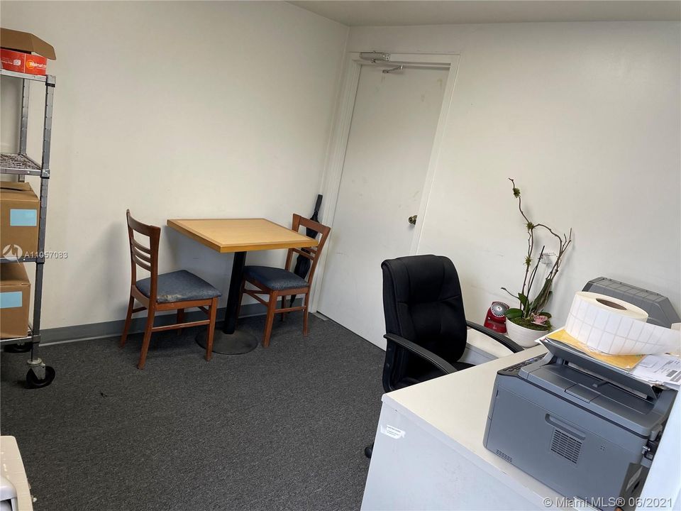 Недавно арендовано: $2,500 (0 спален, 0 ванн, 0 Квадратных фут)