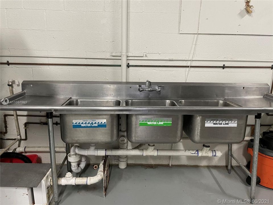 Недавно арендовано: $2,500 (0 спален, 0 ванн, 0 Квадратных фут)