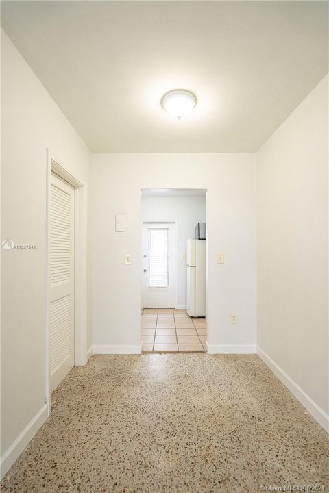 Недавно арендовано: $1,200 (0 спален, 1 ванн, 400 Квадратных фут)