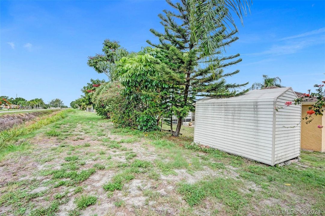 Vendido Recientemente: $359,900 (3 camas, 2 baños, 1698 Pies cuadrados)