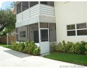 Recently Sold: $165,000 (2 beds, 2 baths, 1090 Square Feet)