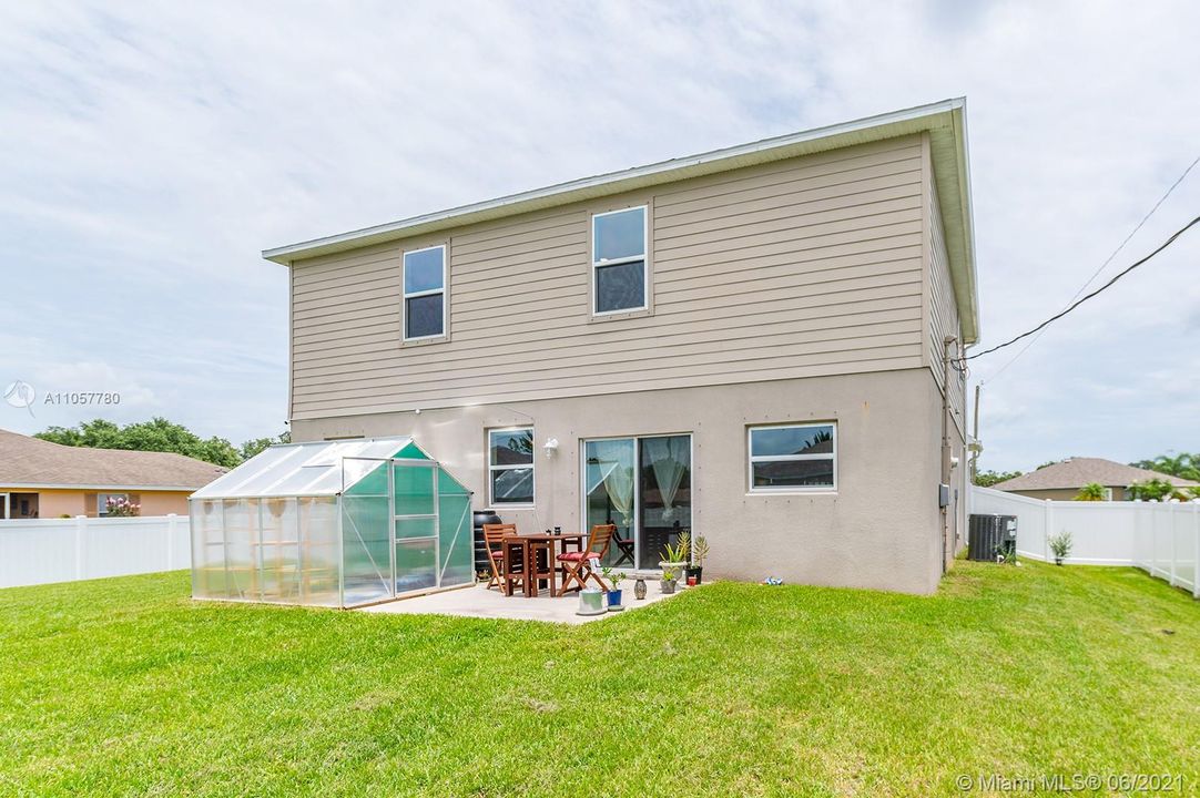 Recently Sold: $350,000 (3 beds, 2 baths, 0 Square Feet)