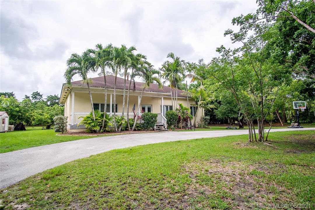 Recently Sold: $1,500,000 (0 beds, 0 baths, 0 Square Feet)