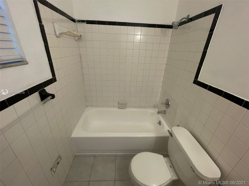 Недавно арендовано: $900 (1 спален, 1 ванн, 0 Квадратных фут)