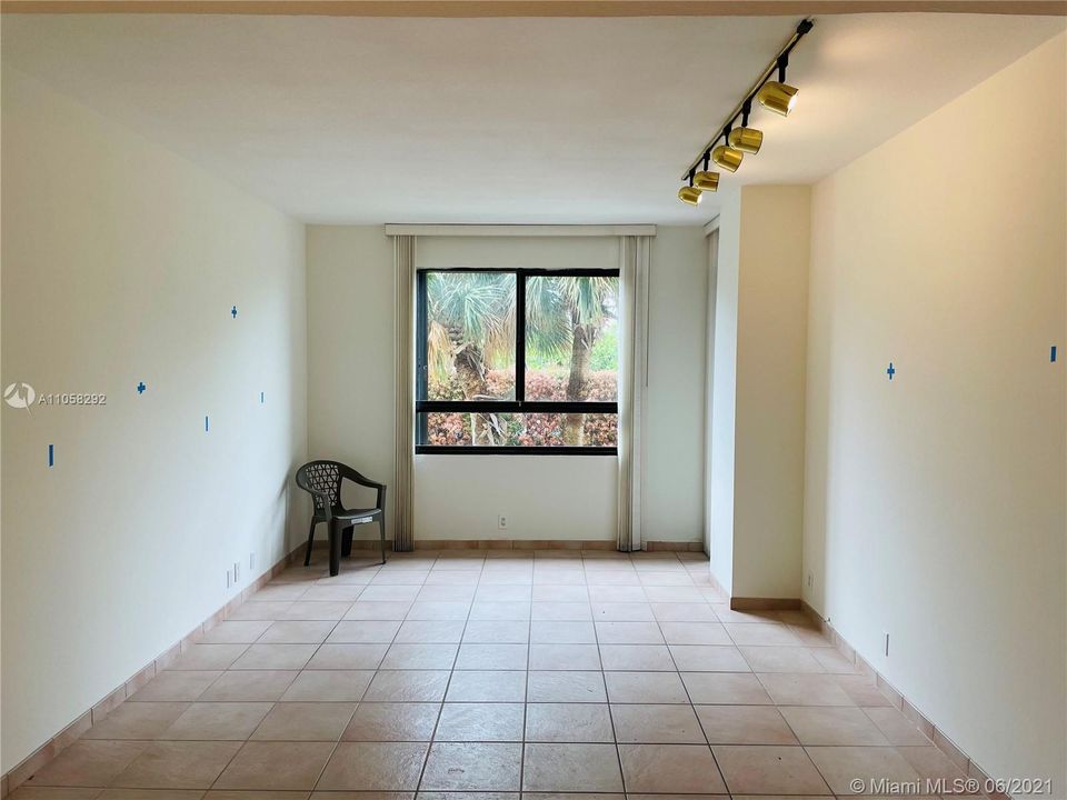 Recently Sold: $985,000 (2 beds, 2 baths, 1532 Square Feet)