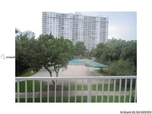 Recently Sold: $247,000 (2 beds, 2 baths, 1220 Square Feet)