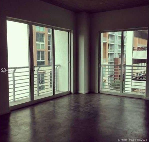 Recently Rented: $1,850 (1 beds, 1 baths, 950 Square Feet)