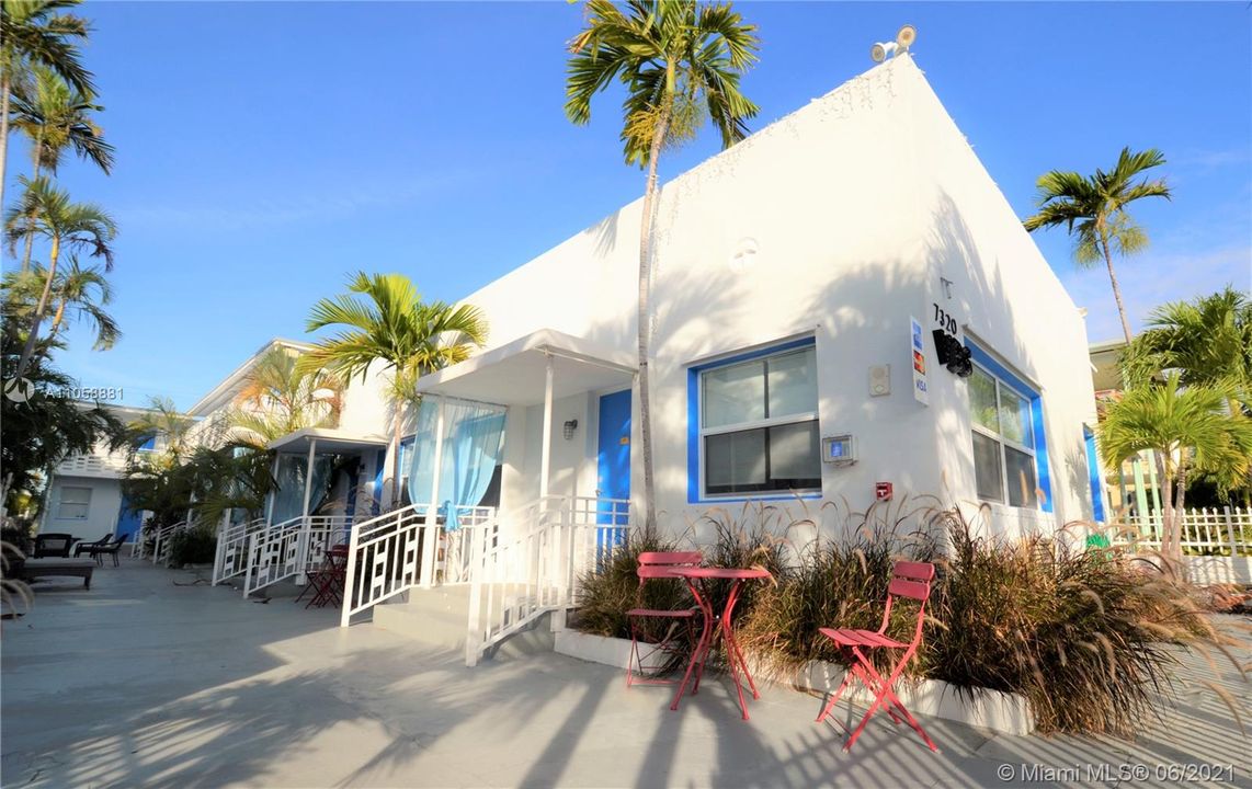 Recently Sold: $3,475,000 (0 beds, 0 baths, 0 Square Feet)