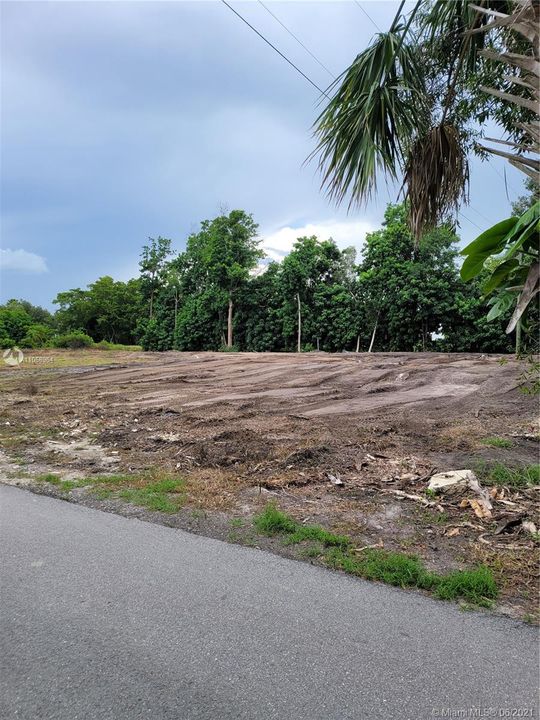 Recently Sold: $349,900 (1.00 acres)