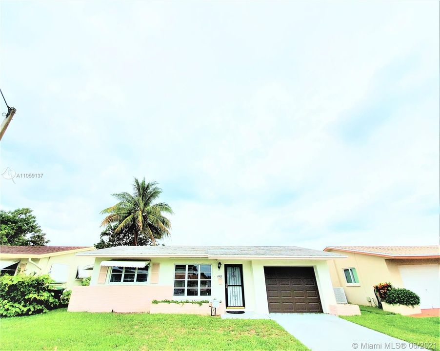 Recently Sold: $181,500 (2 beds, 1 baths, 1038 Square Feet)