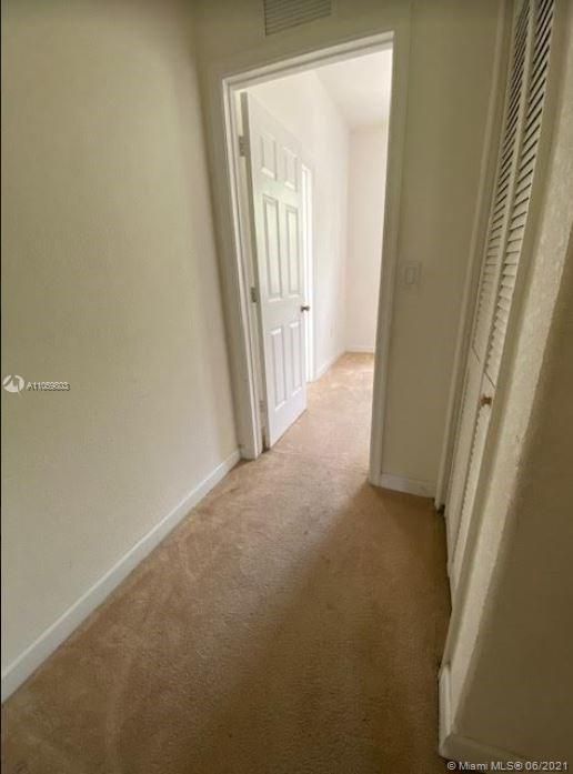 Recently Sold: $210,000 (3 beds, 3 baths, 1815 Square Feet)