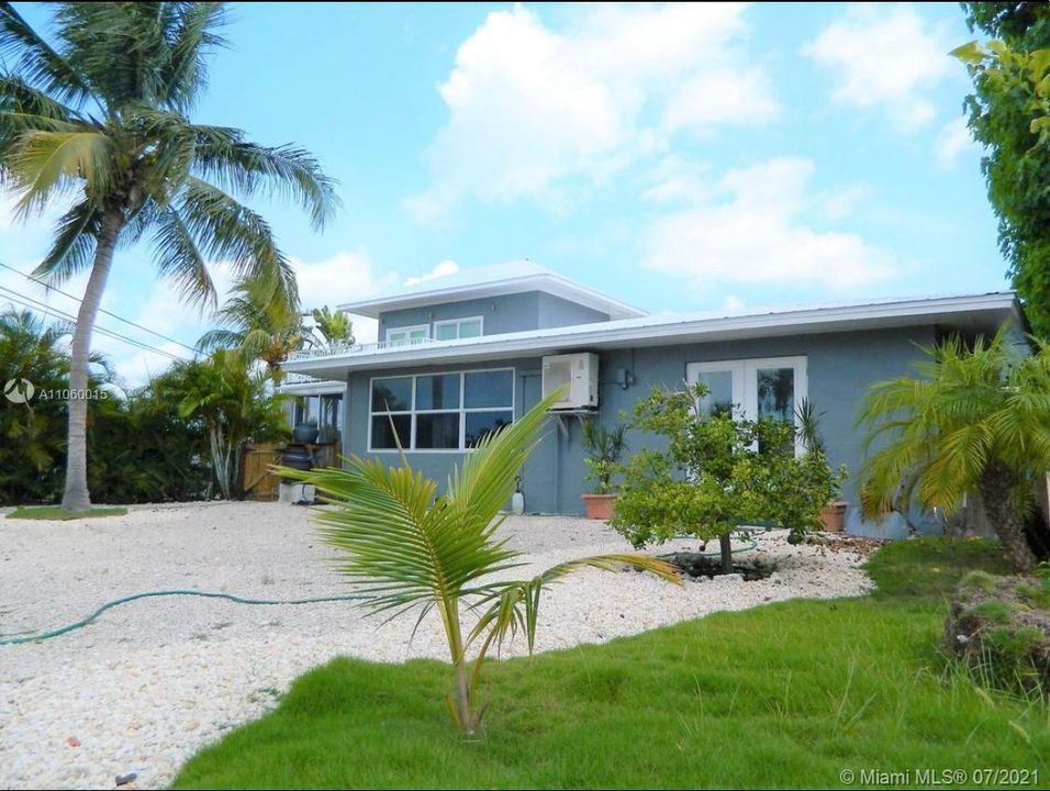 最近租的: $4,200 (3 贝兹, 3 浴室, 1611 平方英尺)