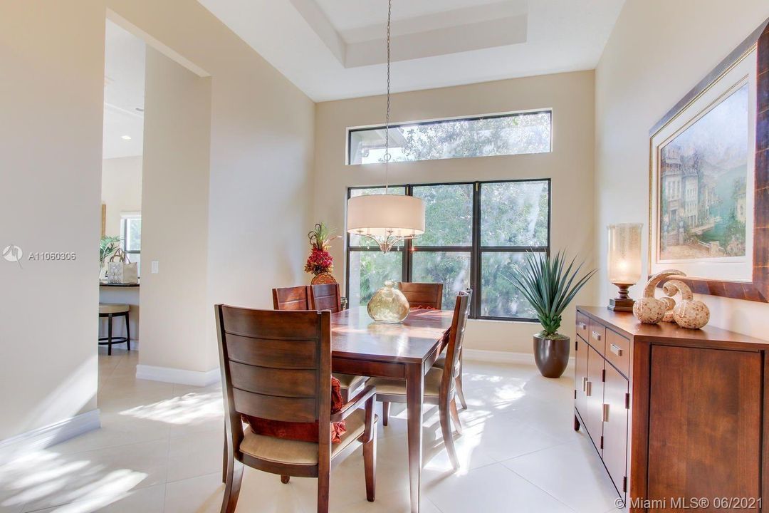 Spacious Dining Room