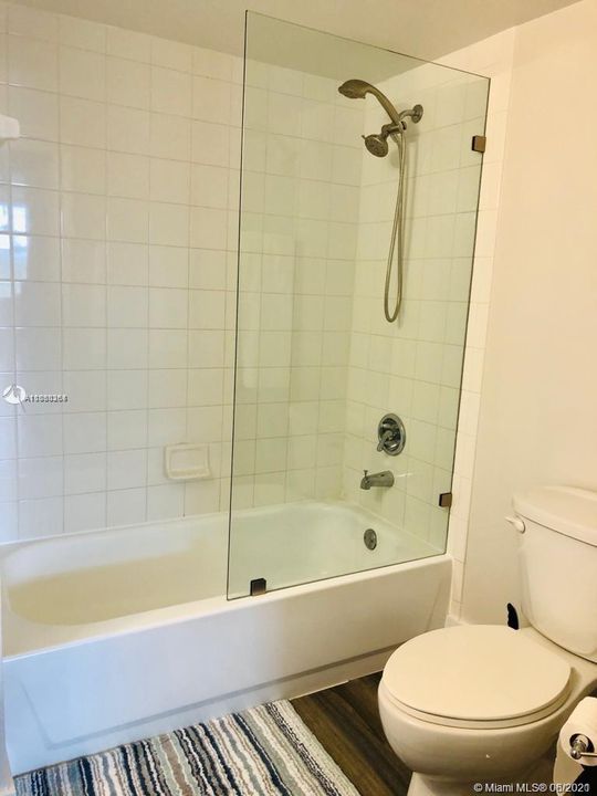 Недавно арендовано: $3,200 (2 спален, 2 ванн, 1180 Квадратных фут)