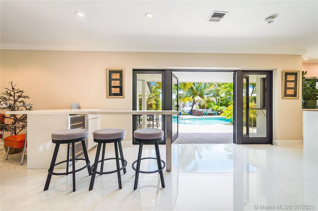 Recently Sold: $1,950,000 (3 beds, 3 baths, 0 Square Feet)