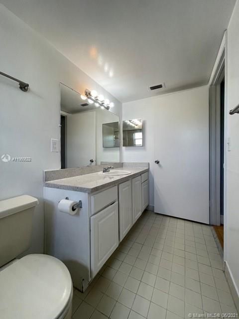 Recently Rented: $1,500 (1 beds, 1 baths, 810 Square Feet)