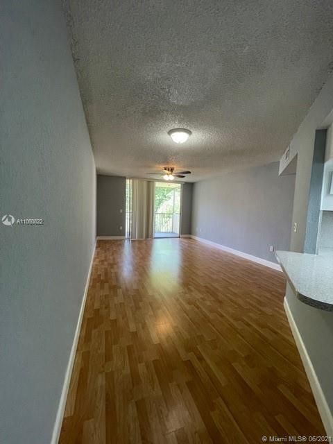 Recently Rented: $1,500 (1 beds, 1 baths, 810 Square Feet)