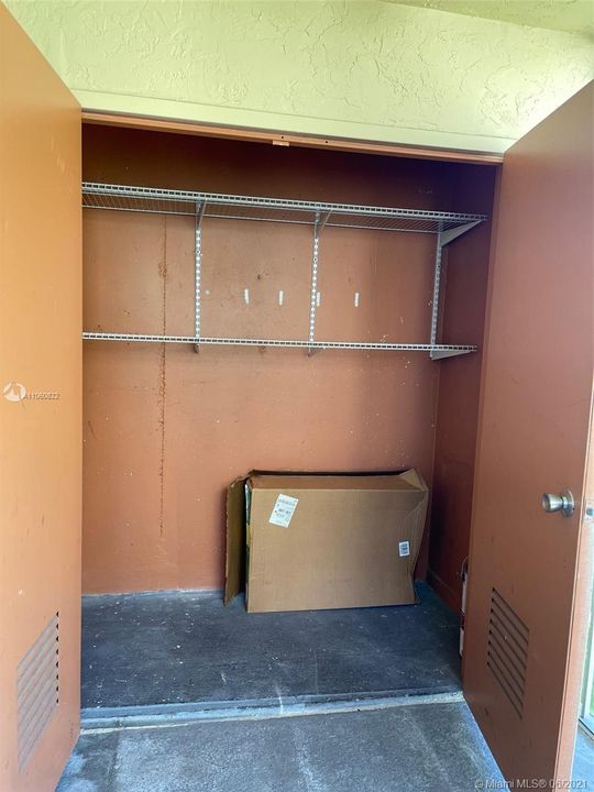Recently Rented: $1,500 (1 beds, 1 baths, 810 Square Feet)
