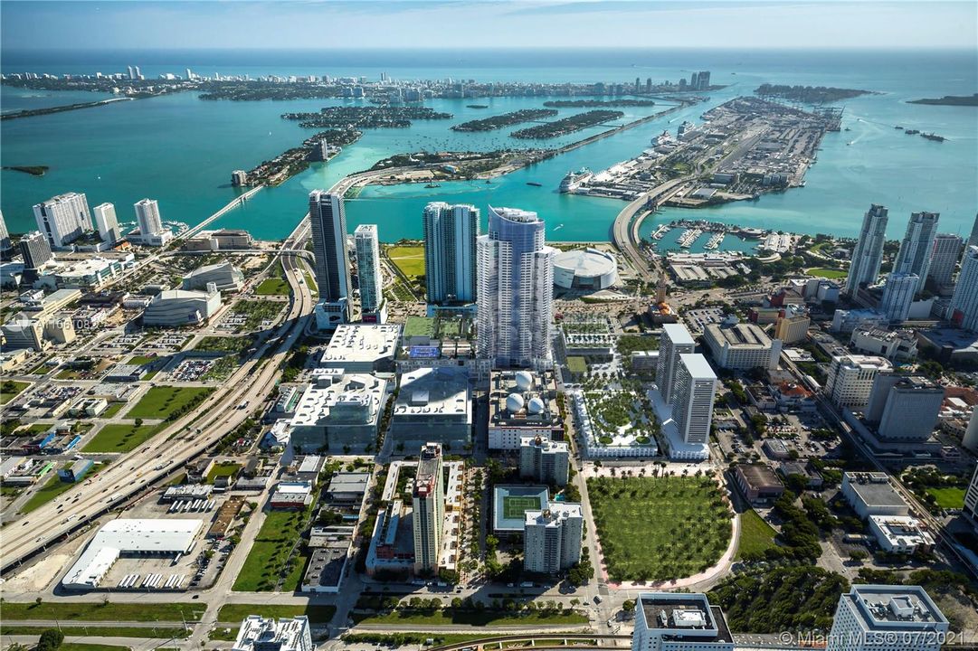 Paramount Miami Worldcenter - The Most Amenities in the World!