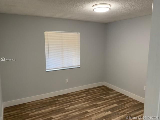 Recently Sold: $224,900 (2 beds, 2 baths, 1044 Square Feet)