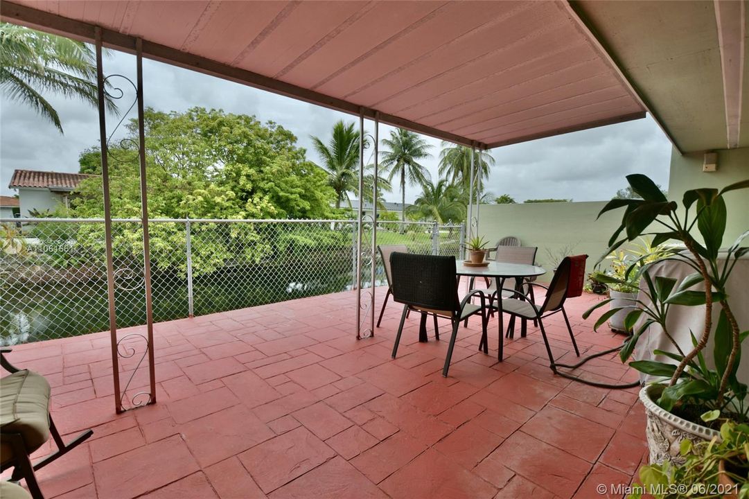 Covered Terrace overlooking Canal