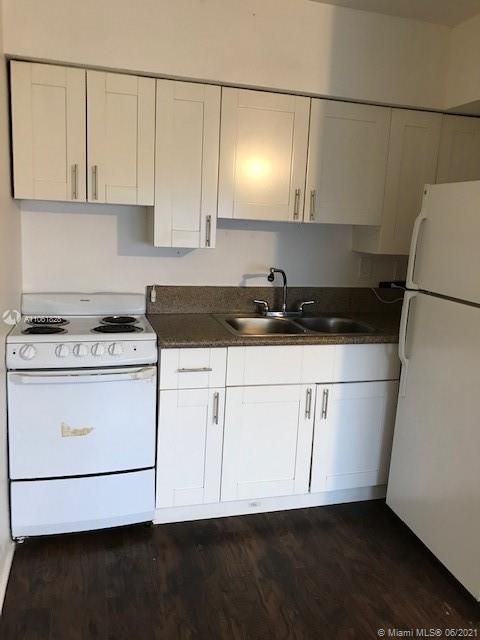 Recently Rented: $895 (0 beds, 1 baths, 0 Square Feet)