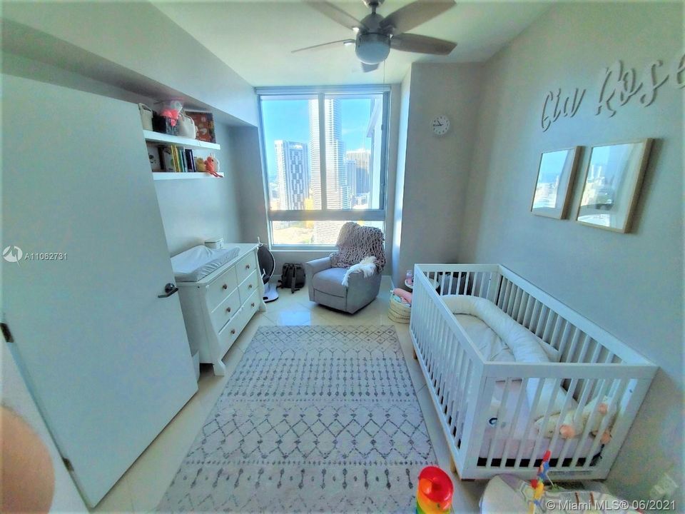 Recently Rented: $2,900 (2 beds, 2 baths, 1030 Square Feet)