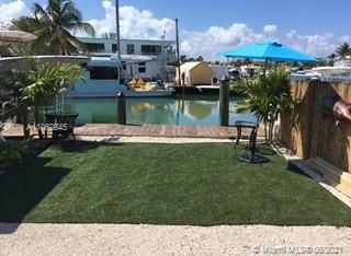 Недавно продано: $285,000 (1,105 кв.фт.)