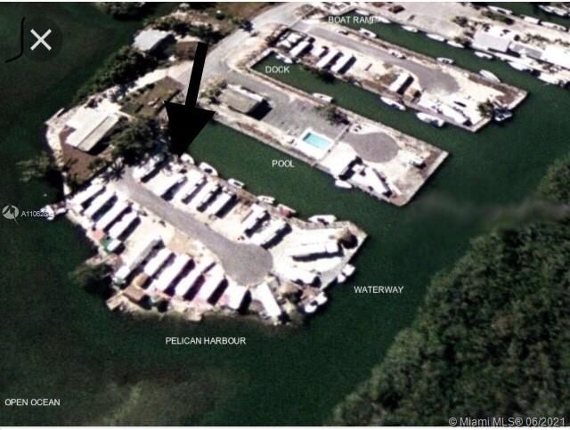 Недавно продано: $285,000 (1,105 кв.фт.)