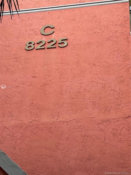 最近租的: $1,470 (1 贝兹, 1 浴室, 810 平方英尺)