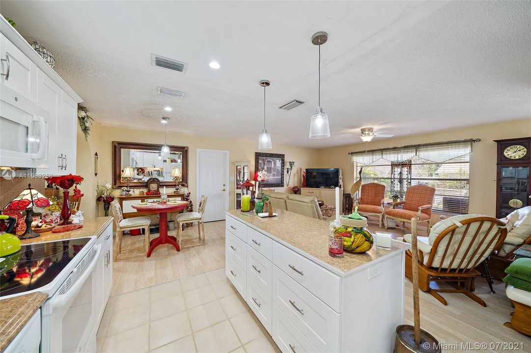 Eat In Kitchen