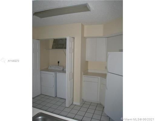 Recently Rented: $1,800 (2 beds, 2 baths, 1091 Square Feet)