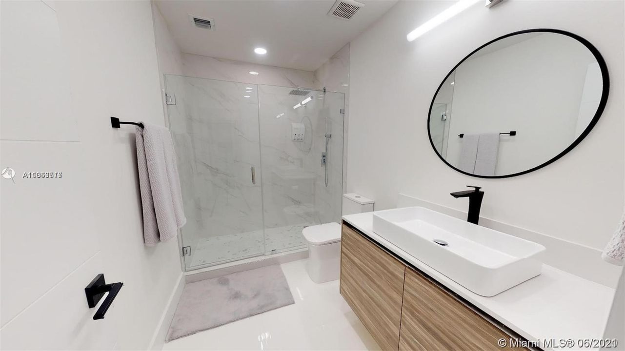 Недавно арендовано: $8,500 (5 спален, 3 ванн, 2761 Квадратных фут)