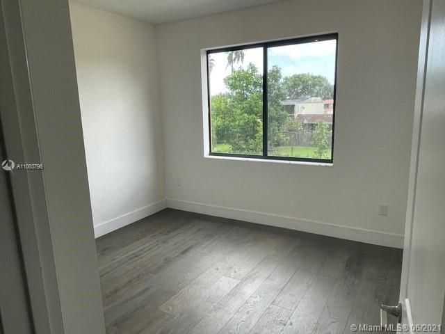 Recientemente alquilado: $3,850 (4 camas, 3 baños, 2094 Pies cuadrados)