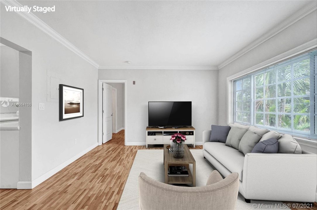 Recently Sold: $220,000 (1 beds, 1 baths, 580 Square Feet)