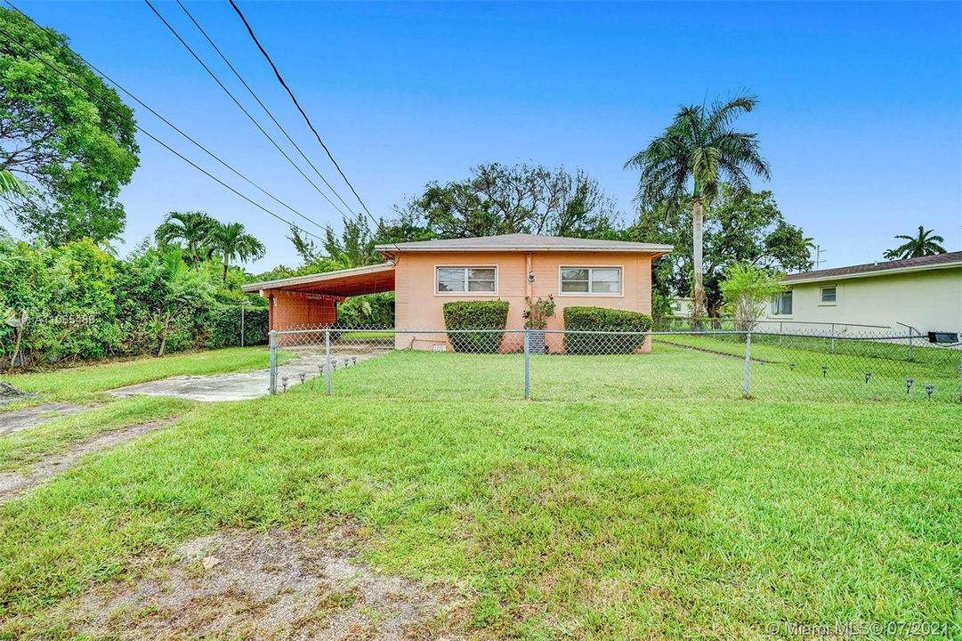 最近售出: $399,900 (0 贝兹, 0 浴室, 1950 平方英尺)