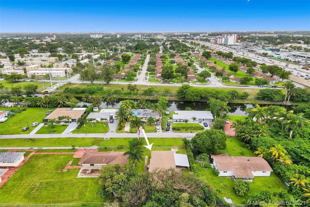 最近售出: $399,900 (0 贝兹, 0 浴室, 1950 平方英尺)