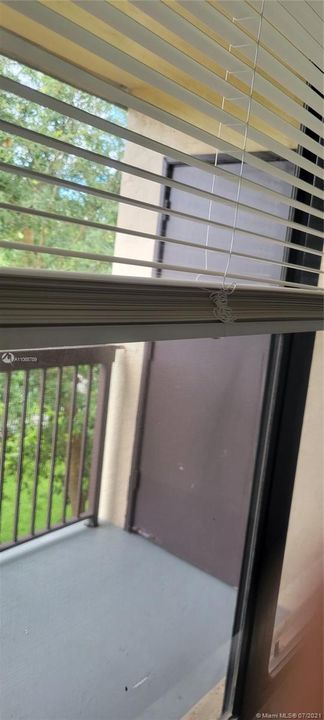 Recently Rented: $1,290 (1 beds, 1 baths, 620 Square Feet)