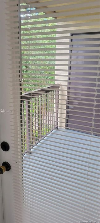 Recently Rented: $1,290 (1 beds, 1 baths, 620 Square Feet)