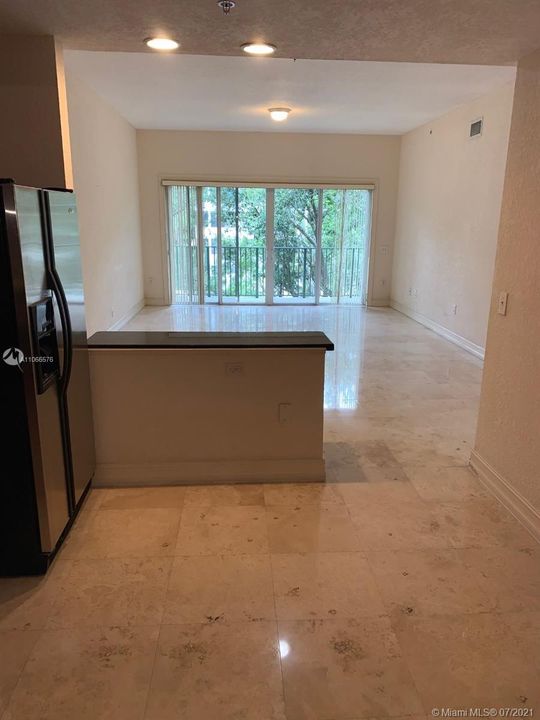 Recently Sold: $179,777 (2 beds, 2 baths, 1424 Square Feet)