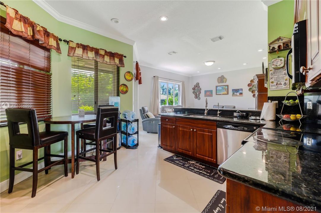 Recently Sold: $520,000 (4 beds, 2 baths, 2366 Square Feet)