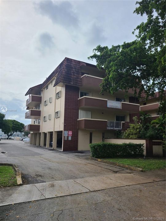 Recently Sold: $210,000 (2 beds, 2 baths, 0 Square Feet)