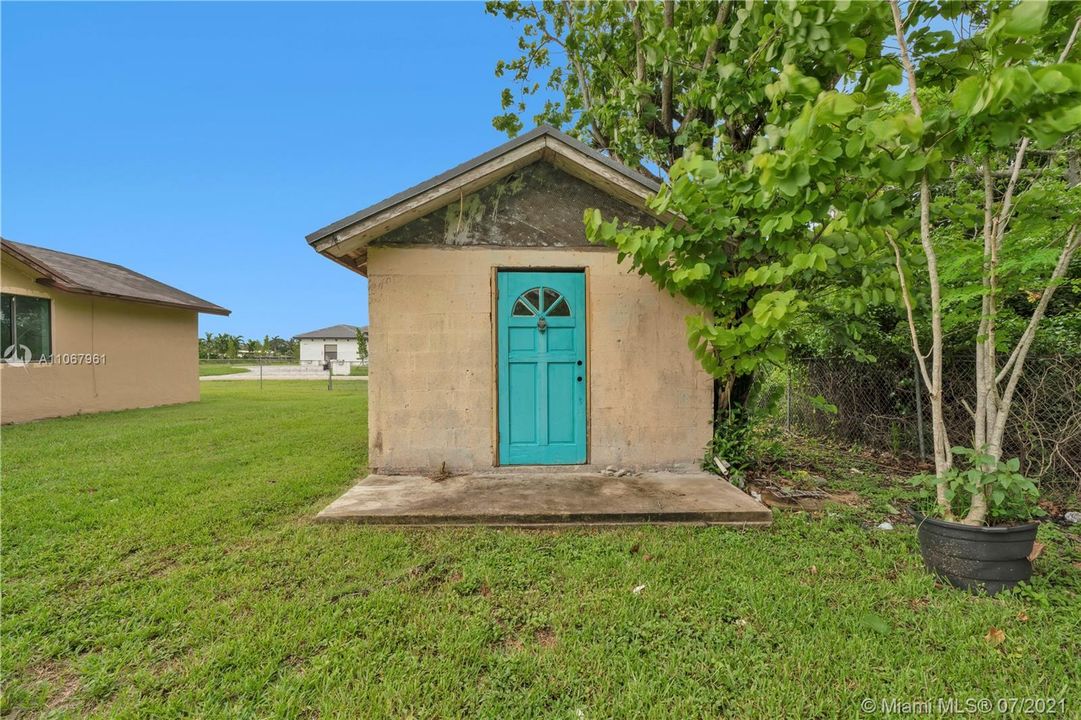 Vendido Recientemente: $280,000 (3 camas, 2 baños, 1249 Pies cuadrados)