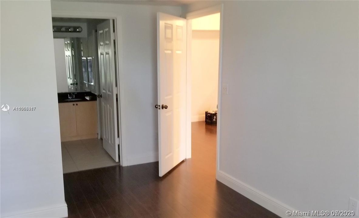 Recently Rented: $1,600 (2 beds, 2 baths, 1051 Square Feet)