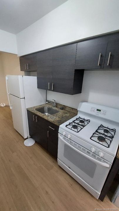 Recently Rented: $1,400 (1 beds, 14 baths, 750 Square Feet)