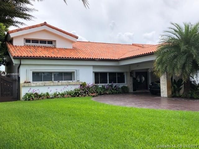 Recently Sold: $1,649,900 (5 beds, 4 baths, 3825 Square Feet)