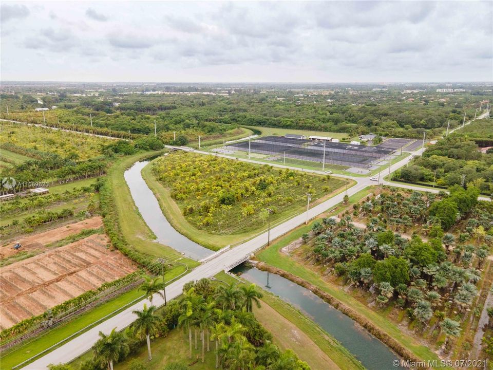 Недавно продано: $700,000 (4.55 acres)